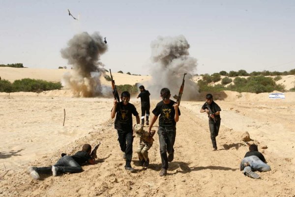 Palestine: The Islamic Jihad run summer camps for young boys